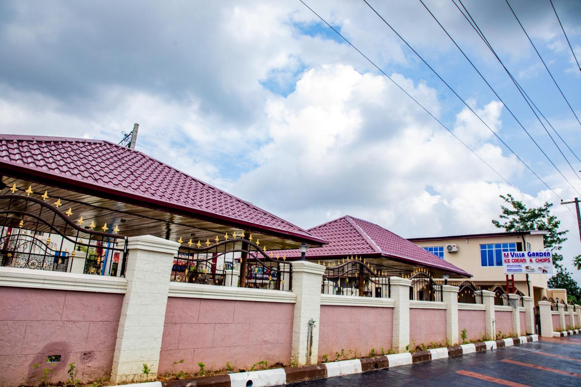 Villa Hilton Hotels Uyo Exteriör bild
