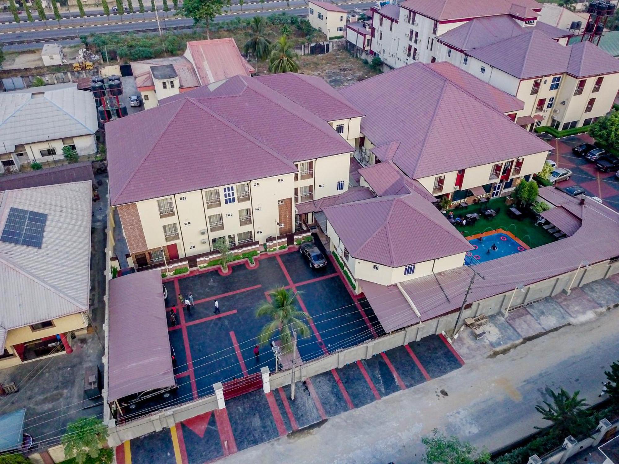 Villa Hilton Hotels Uyo Exteriör bild